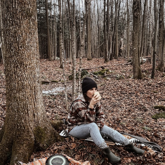 Meet your Posher, Stephanie. - Picture 1 of 1